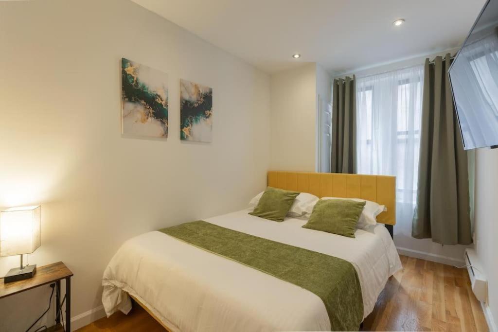 Apartment Stylish 5 Bedroom Apt In Nyc! New York